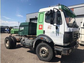 Cab chassis truck Mercedes-Benz SK 1824 1824: picture 1