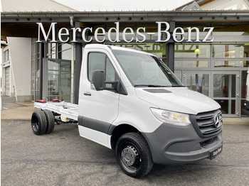 New Cab chassis truck Mercedes-Benz Sprinter 516 CDI 3665 Fahrgestell Klima DAB: picture 1