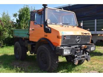 Dropside/ Flatbed truck, Utility/ Special vehicle Mercedes-Benz Unimog U 1200: picture 1