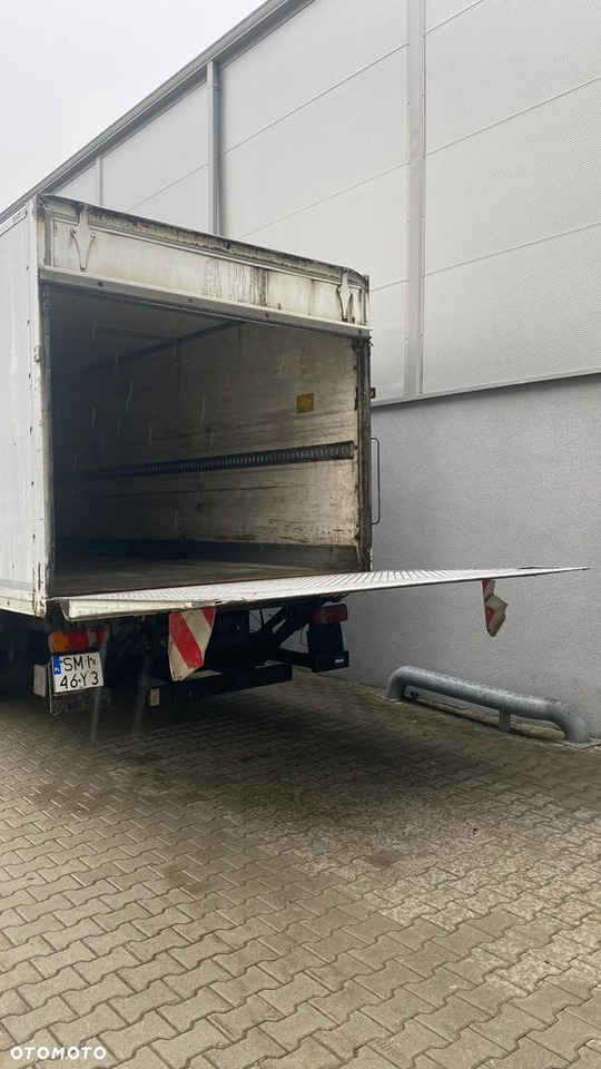 Refrigerator truck Mercedes-Benz atego: picture 11