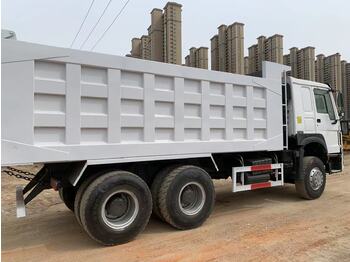 Tipper for transportation of heavy machinery SINOTRUK HOWO Dump truck 371 6x4: picture 5