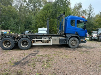 Hook lift truck Scania P124 420 Hook Truck: picture 3