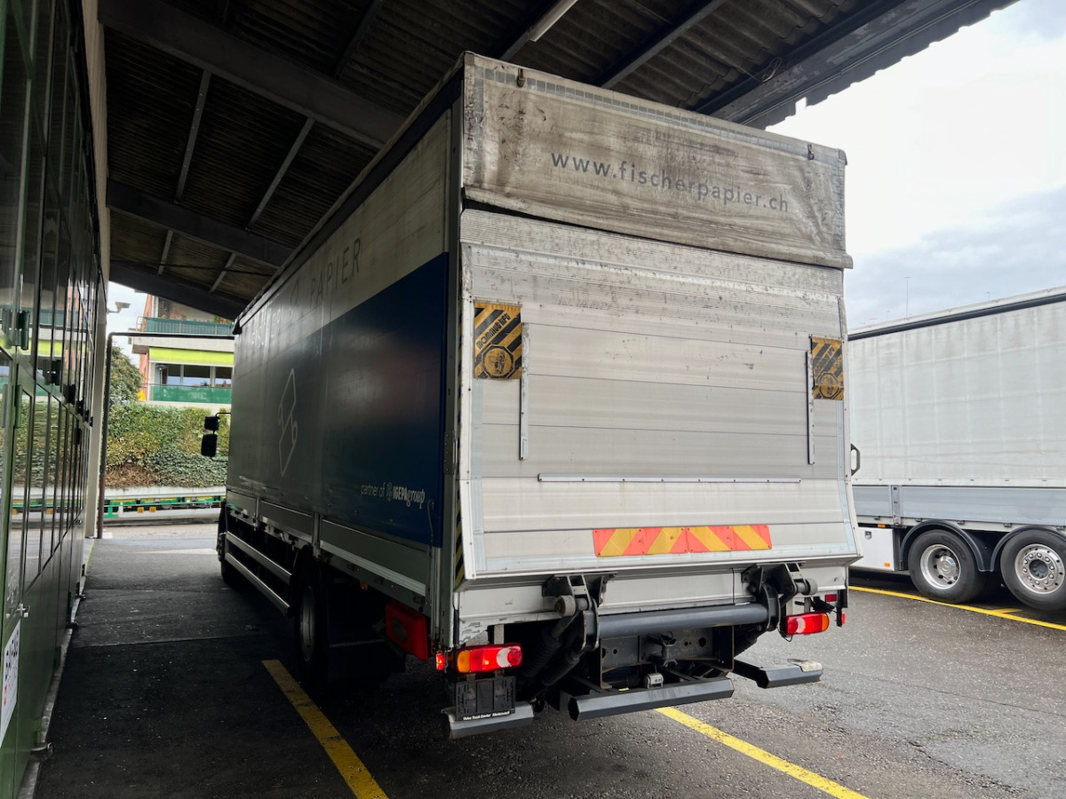 Curtainsider truck VOLVO FL-280: picture 16