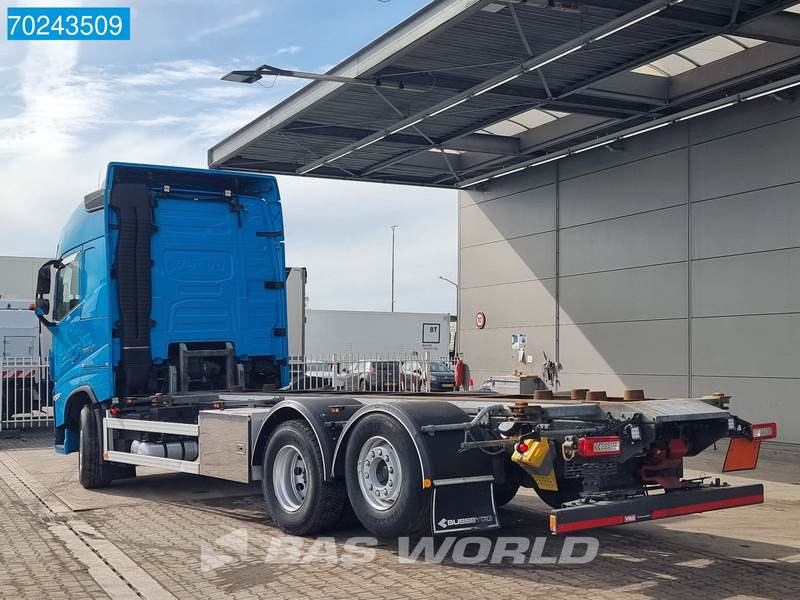 Container transporter/ Swap body truck Volvo FH 500 6X2 New Model! ACC Retarder LED Liftachse Euro 6: picture 3