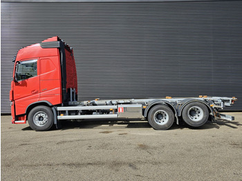 Volvo FH 500 6x2 / FULL AIR / RETARDER / BDF / CHASSIS - Container transporter/ Swap body truck: picture 4