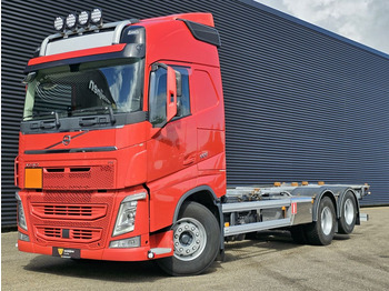 Volvo FH 500 6x2 / FULL AIR / RETARDER / BDF / CHASSIS - Container transporter/ Swap body truck: picture 1