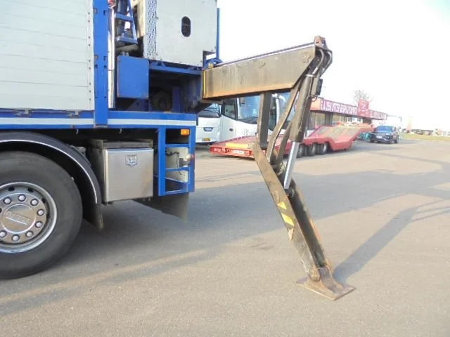 Dropside/ Flatbed truck, Crane truck Volvo FH FH 460 8X2: picture 10