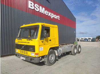 Cab chassis truck VOLVO FL10