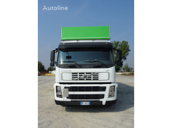 Curtainsider truck Volvo FM9 R62: picture 5