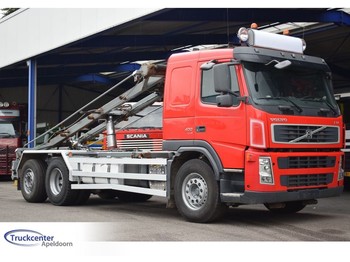 Container transporter/ Swap body truck Volvo FM 400, 6x2 steering - gelenkt: picture 1