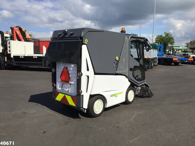 Road sweeper Green machine GM500H2 Hydrogen Waterstof Sweeper: picture 4