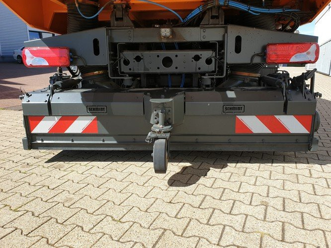 New Road sweeper, Ground support equipment MAN TGM 18.330 4x2 BB TGM 18.330 4x2 BB Schmidt AS 990 Airport Sweeper: picture 12