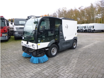 Vacuum truck Mathieu Azura MC200 street sweeper 2 m3 Euro 5: picture 1