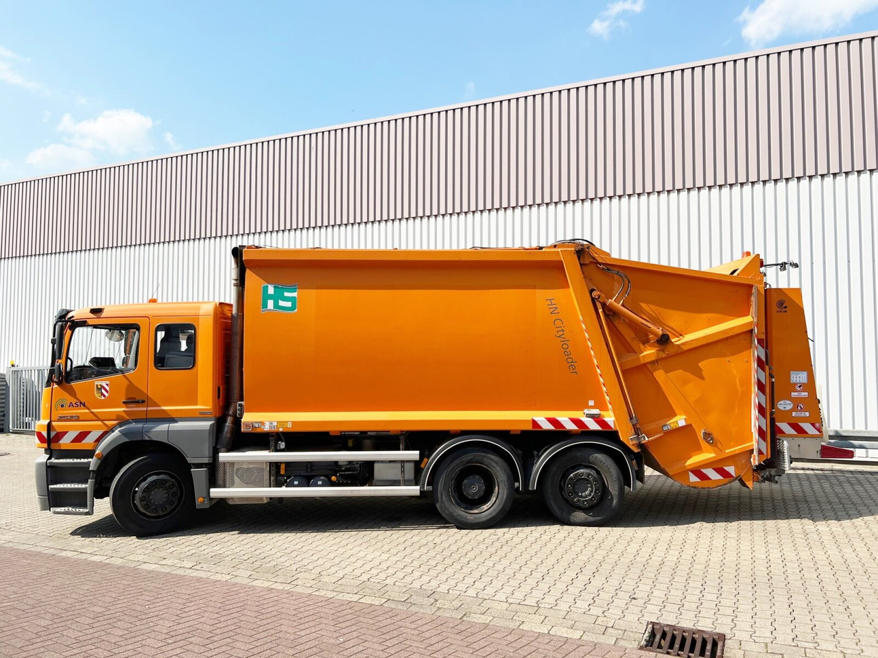 Garbage truck for transportation of garbage Mercedes-Benz Axor 2529 L 6x2 Axor 2529 L 6x2, Lenkachse, HN-Cityloader, Zöller-Schüttung: picture 15