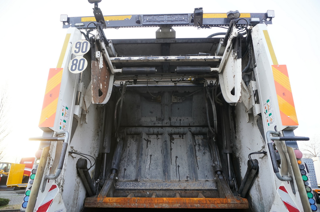 Leasing of RENAULT D26 6×2 E6 / SEMAT / 2018 garbage truck RENAULT D26 6×2 E6 / SEMAT / 2018 garbage truck: picture 22