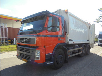 Garbage truck Volvo FM 300 6X2: picture 1