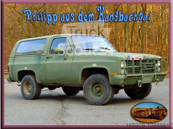 Pickup truck CHEVROLET