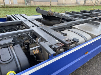 DAF CF 65 Verhuiswagen 20/25 foot ! origineel 220.000 km - Container transporter/ Swap body truck: picture 4