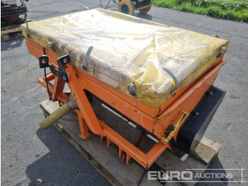 Epoke Spreader to suit Compact Tractor - Fertilizer spreader: picture 1