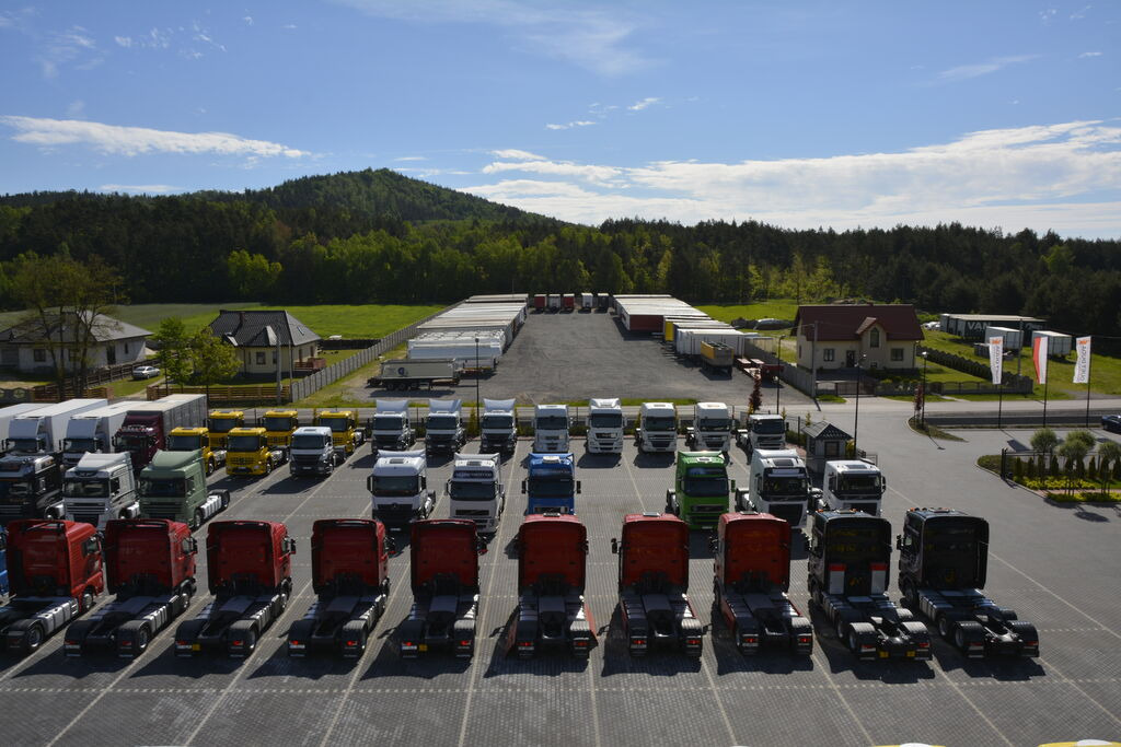 DUETDUDA - Material handling equipment undefined: picture 8