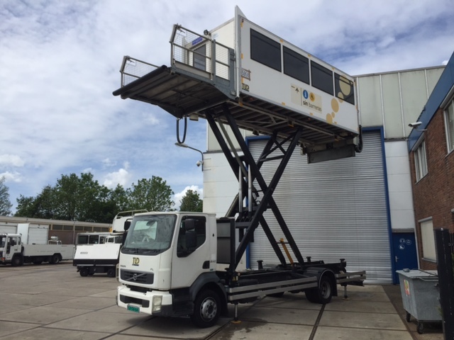 AeroGSE B.V. - Ground support equipment CHARLATTE - Year: 2015 undefined: picture 1