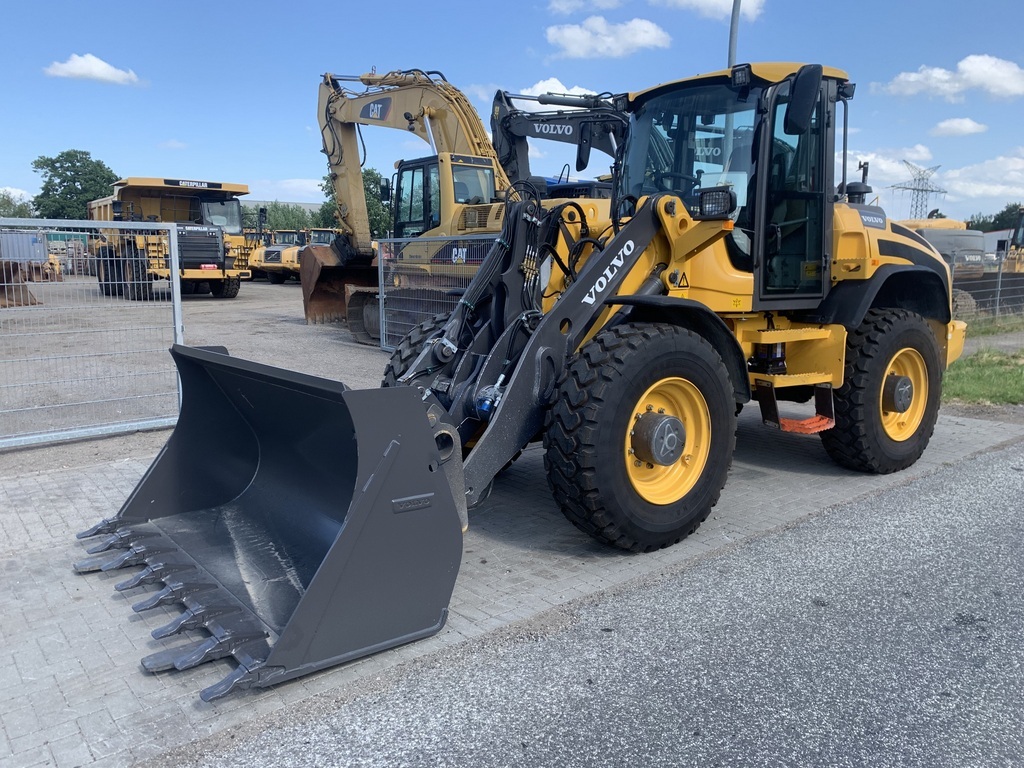 Tsamkos e.K. Machinery Sofoklis - Nikolas  Tsamkosoglou undefined: picture 21