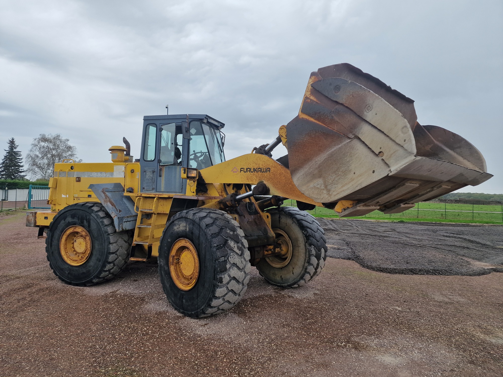 NV TRADING - Trucks - Year: 2012, 4x2 undefined: picture 4