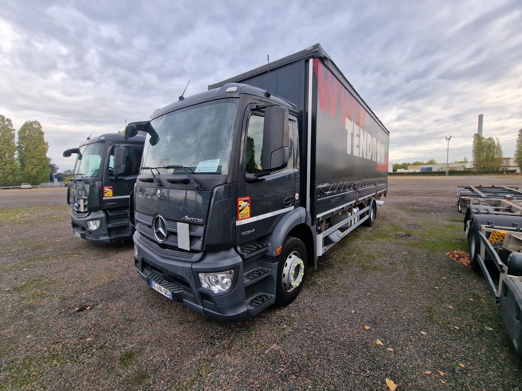 NV TRADING - Trucks - Year: 2012, 4x2 undefined: picture 7