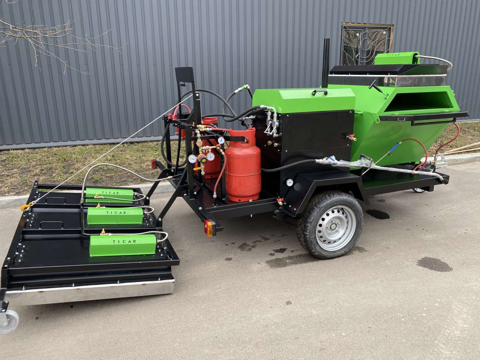TRADE INDUSTRIAL COMPANY AB - Construction machinery undefined: picture 19