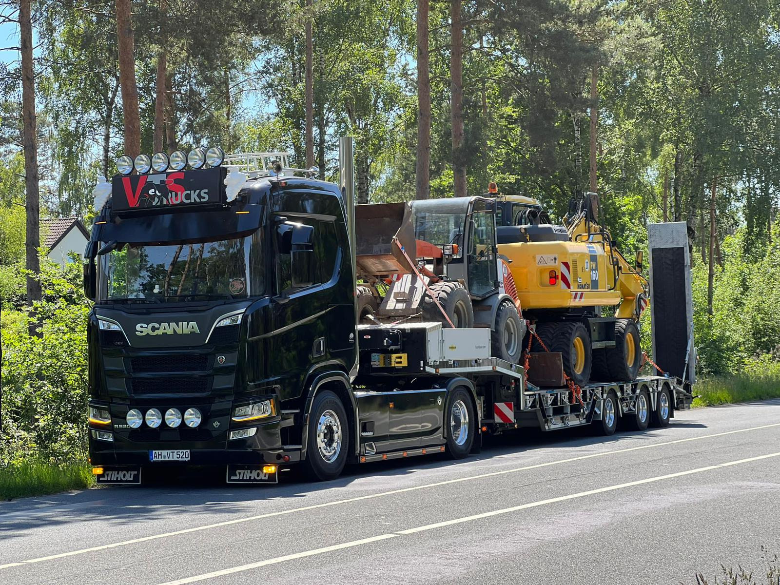 VTS Trucks GmbH undefined: picture 1