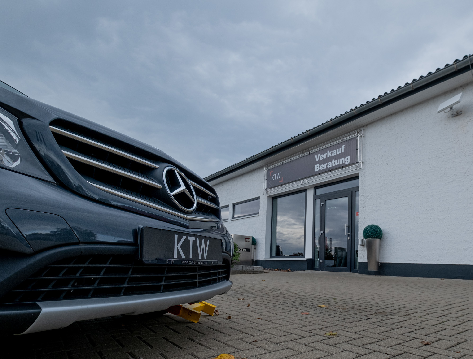 KTW Autohaus GmbH  undefined: picture 9