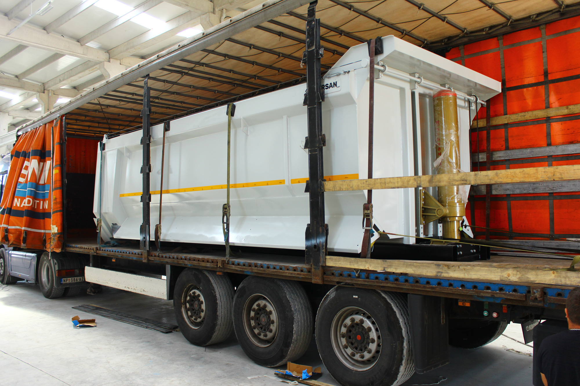 Emirsan Trailer undefined: picture 11