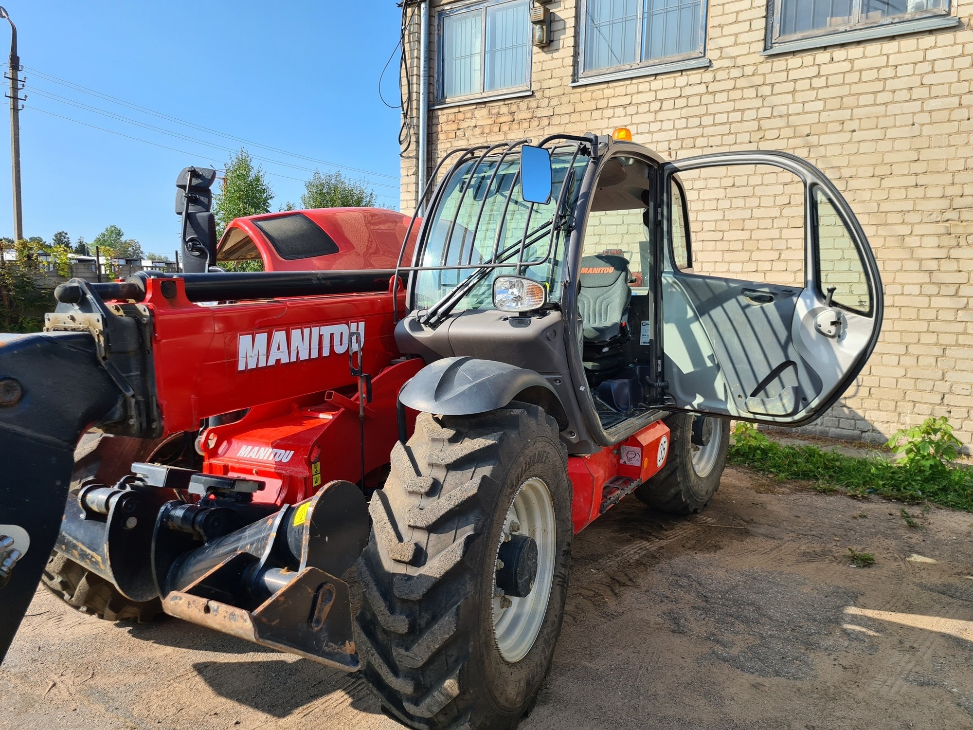 UAB "Manirenta" - vehicles for sale undefined: picture 8