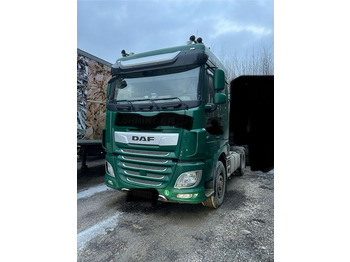 Tractor unit DAF XF 530
