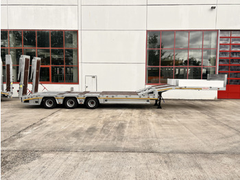 Low loader semi-trailer MÖSLEIN