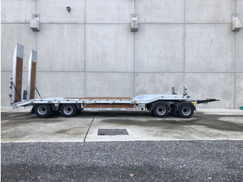 Low loader trailer Möslein  neuer 4 Achs Tieflader hydraulischen Rampen: picture 2
