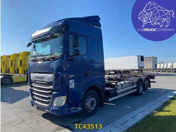 Container transporter/ Swap body truck DAF XF 480