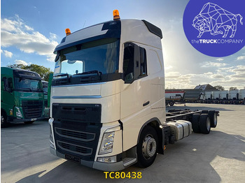 Cab chassis truck VOLVO FH 460