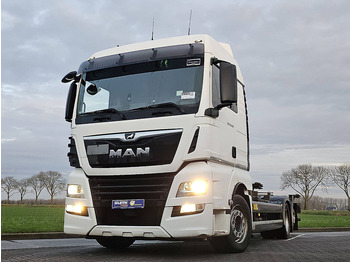 Container transporter/ Swap body truck MAN TGX 26.460