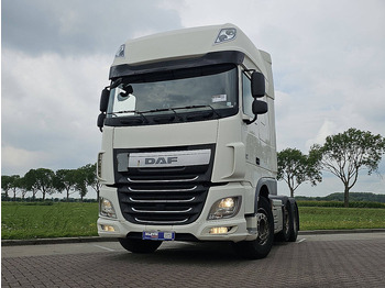 Tractor unit DAF XF 460