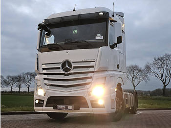 Tractor unit MERCEDES-BENZ Actros 1845