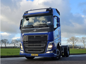 Tractor unit VOLVO FH 420