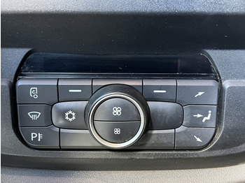 Tractor unit Daf XF 530 SuperSpaceCab Klima+Standklima Retarder: picture 3