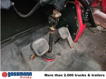 Fire truck Mercedes-Benz LP 813 4x2 Löschfahrzeug mit Wasserbehälter: picture 4