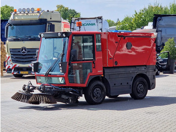 Road sweeper Schmidt Swingo 200 + - 4 wheel steering - Dutch Registration: picture 3