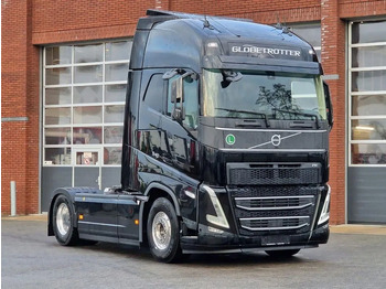Tractor unit VOLVO FH13 500