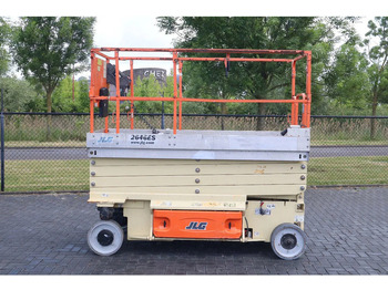 Scissor lift JLG