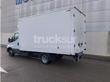 Box van IVECO DAILY 35C16 GV: picture 4