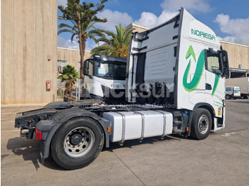 Tractor unit IVECO S-WAY AS440S51T/P: picture 3