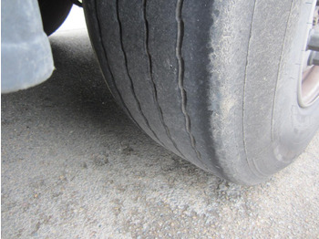 Curtainsider semi-trailer Schmitz Cargobull: picture 3